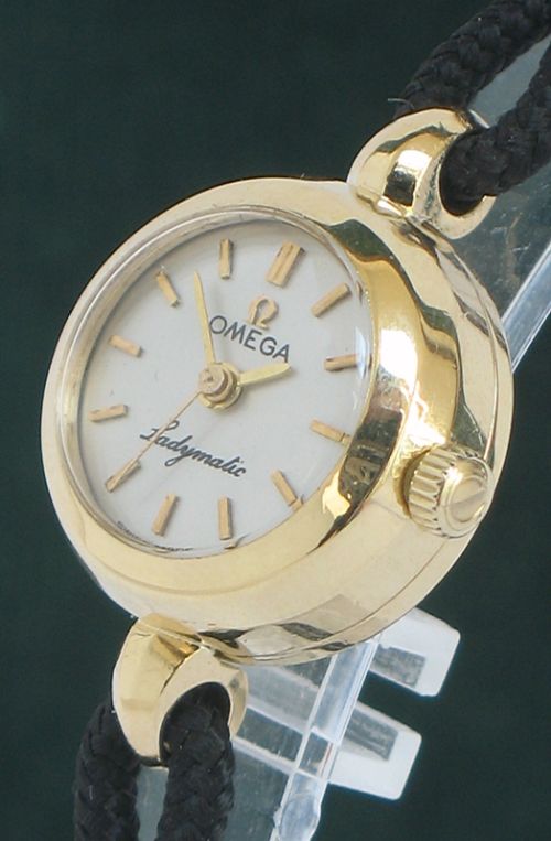 fig 3. BEAUTIFUL SOLID 18CT GOLD OMEGA LADYMATIC COCKTAIL WATCH C1958-59