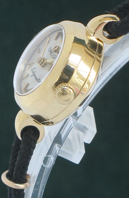 fig 4. BEAUTIFUL SOLID 18CT GOLD OMEGA LADYMATIC COCKTAIL WATCH C1958-59