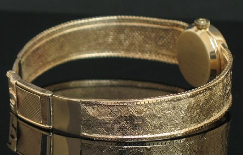 fig 3. BEAUTIFUL SOLID 9CT GOLD OMEGA LADIES COCKTAIL WATCH