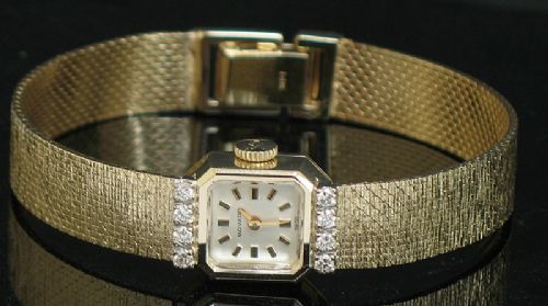 fig 7. BEAUTIFUL SOLID 14CT GOLD AND DIAMONDS MOVADO LADIES COCKTAIL WATCH