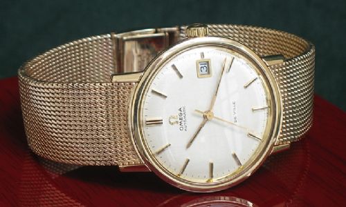 fig 4. SUPERB SOLID 9CT GOLD OMEGA DEVILLE AUTOMATIC MENS WATCH WITH BOXES AND PAPERS