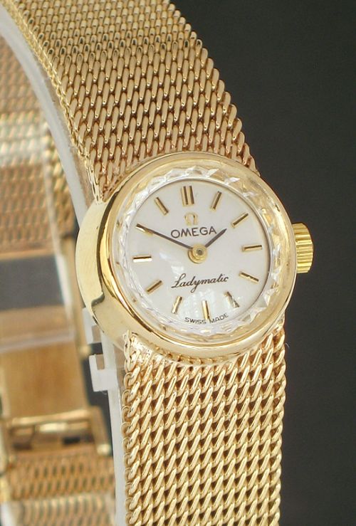 fig 2. BEAUTIFUL SOLID 9CT GOLD OMEGA LADYMATIC LADIES COCKTAIL WATCH