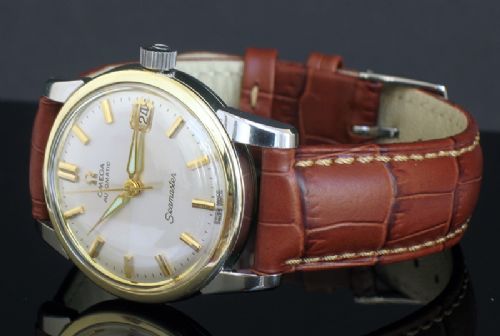 fig 5. STUNNING RARE OMEGA SEAMASTER CALIBRE 503 AUTOMATIC WITH DATE HARLEQUIN DIAL MENS WATCH C1958-59