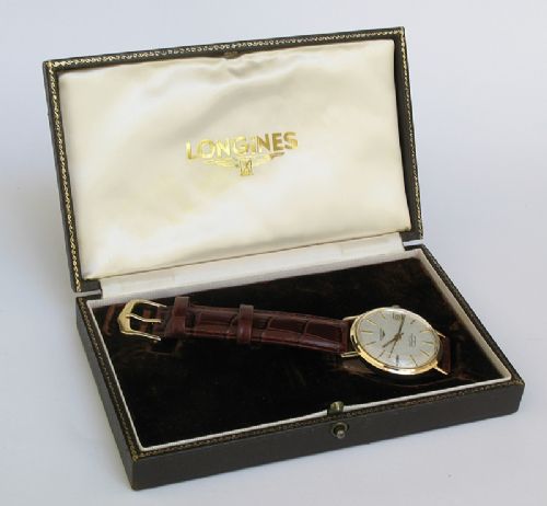 fig 7. SUPERB ORIGINAL SOLID 9CT GOLD LONGINES FLAGSHIP AUTOMATIC MENS WATCH WITH ORIGINAL BOX