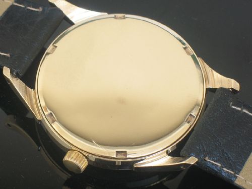 fig 2. OUTSTANDING SOLID 9CT GOLD MENS WATCH BY GARRARD THE CROWN JEWELERS