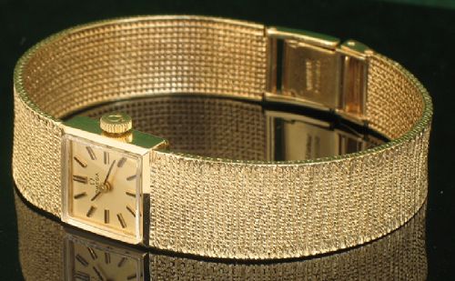fig 7. STUNNING SOLID 9CT GOLD OMEGA LADIES COCKTAIL WATCH