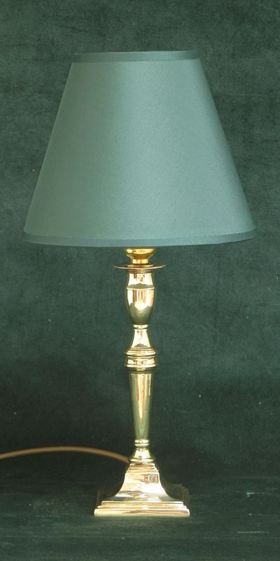 fig 1. BEAUTIFUL GENUINE PAIR OF GEORGIAN SOLID BRASS DESK OR TABLE LAMPS C1820