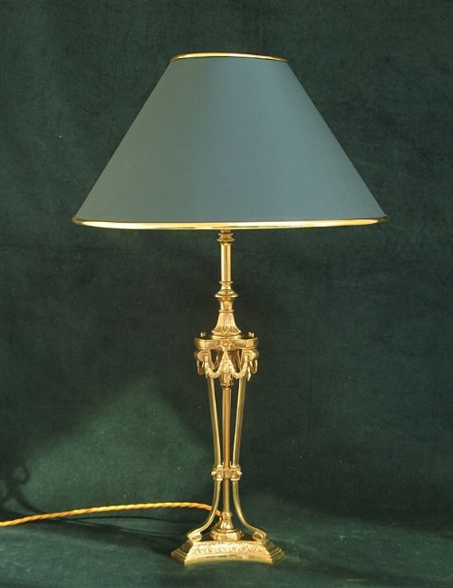 fig 1. BEAUTIFUL ORMOLU GILT BRASS TABLE LAMP BY MESSENGER C1912-13