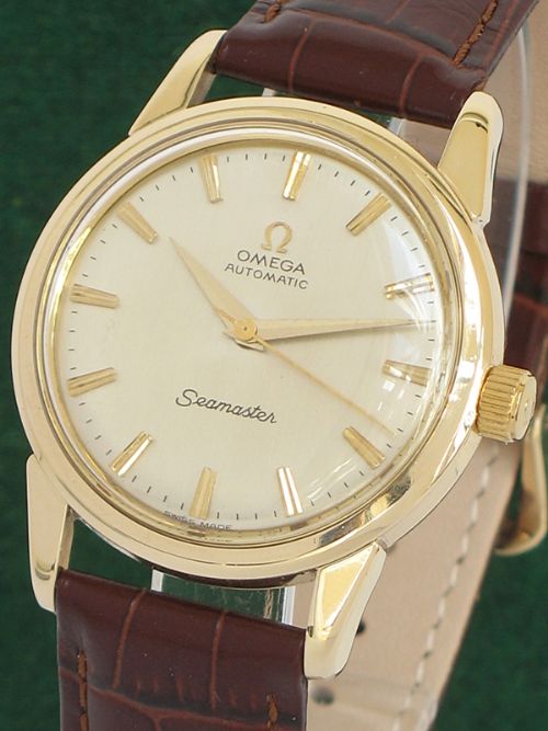 fig 2. INCREDIBLE SOLID 9CT GOLD OMEGA SEAMASTER AUTOMATIC BOX, PAPERS AND 9CT BUCKLE