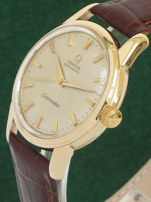fig 3. INCREDIBLE SOLID 9CT GOLD OMEGA SEAMASTER AUTOMATIC BOX, PAPERS AND 9CT BUCKLE