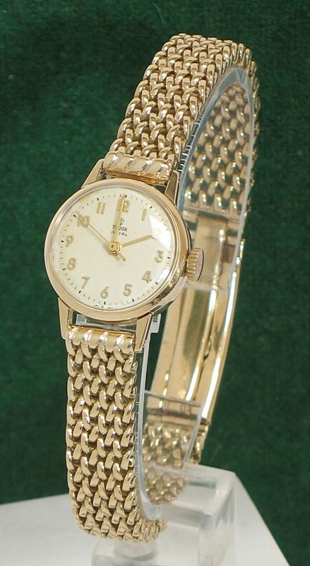 Beautiful Solid 9ct Gold Rolex Tudor Royal Ladies Cocktail Watch
