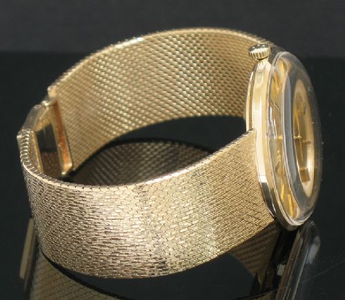 fig 3. STUNNING SOLID 9CT GOLD ETERNAMATIC CENTENAIRE AUTOMATIC WITH DATE MENS WATCH