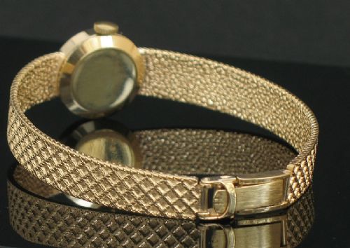 fig 4. GORGEOUS SOLID 9CT GOLD LADIES COCKTAIL WATCH BY GARRARD THE CROWN JEWELLERS