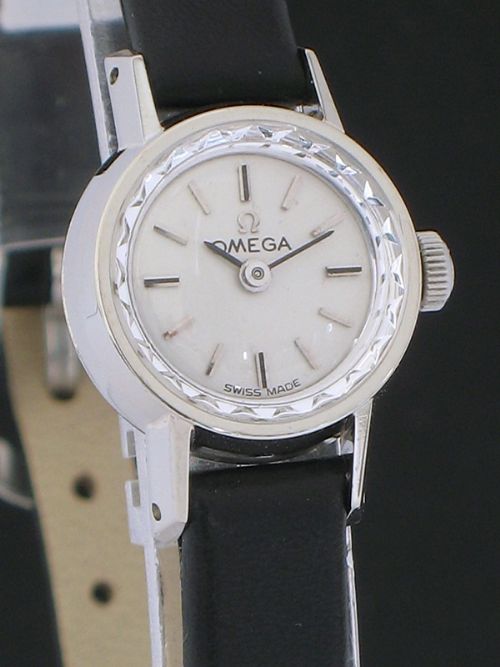fig 4. EXQUISITE SOLID 18CT WHITE GOLD OMEGA LADIES COCKTAIL WATCH