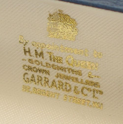 fig 8. EXCEPTIONAL SOLID 9CT GOLD LADIES WATCH BY GARRARD THE CROWN JEWELLERS