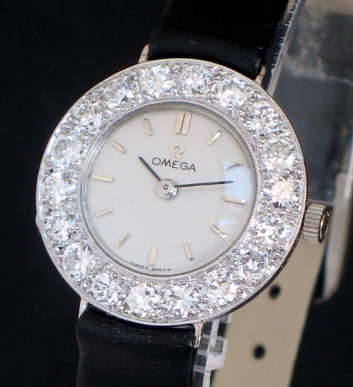 fig 3. STUNNING OMEGA PLATINUM AND 4CTS OF DIAMONDS LADIES ART DECO COCKTAIL WATCH