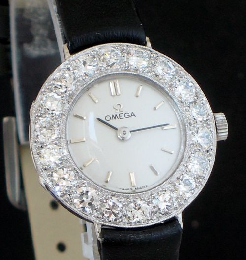 fig 5. STUNNING OMEGA PLATINUM AND 4CTS OF DIAMONDS LADIES ART DECO COCKTAIL WATCH