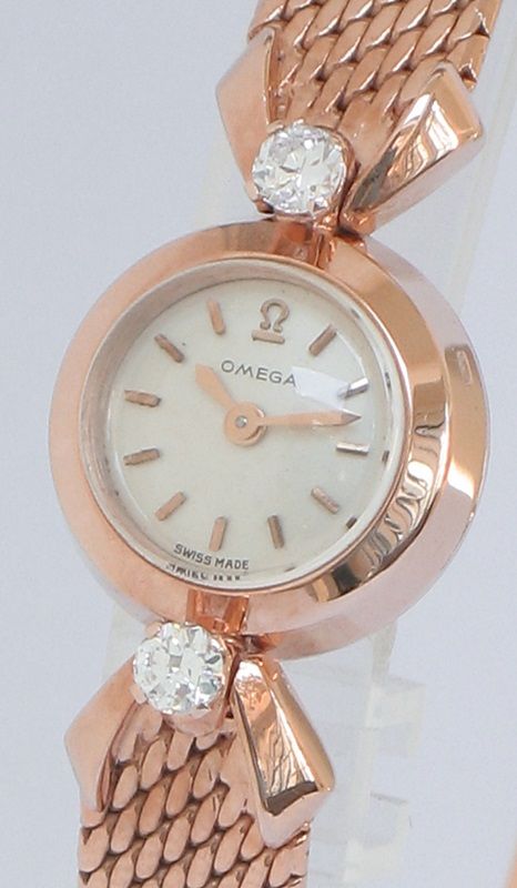 fig 3. BEAUTIFUL RARE OMEGA SOLID 18CT ROSE GOLD BACKWINDER LADIES WATCH