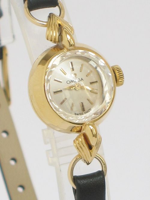 fig 2. BEAUTIFUL SOLID 18CT GOLD OMEGA SAPHETTE LADIES COCKTAIL WATCH 1959