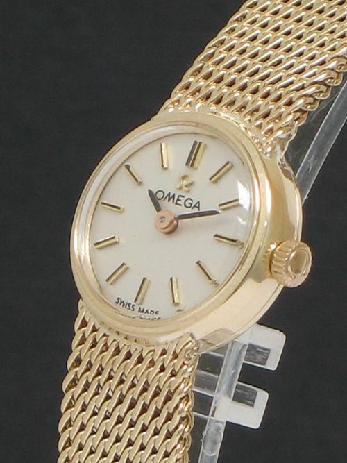 fig 3. BEAUTIFUL SOLID 9CT GOLD OMEGA LADIES COCKTAIL WATCH
