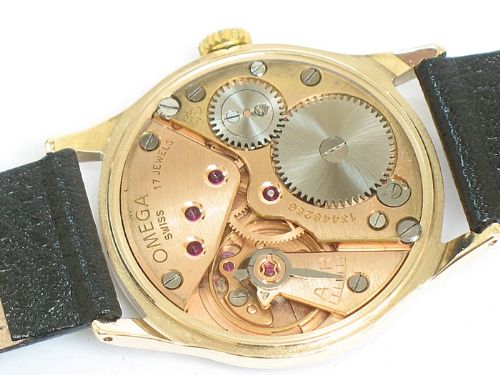 fig 8. STUNNING SOLID 9CT GOLD OMEGA CALIBRE 266 MENS WATCH C1953
