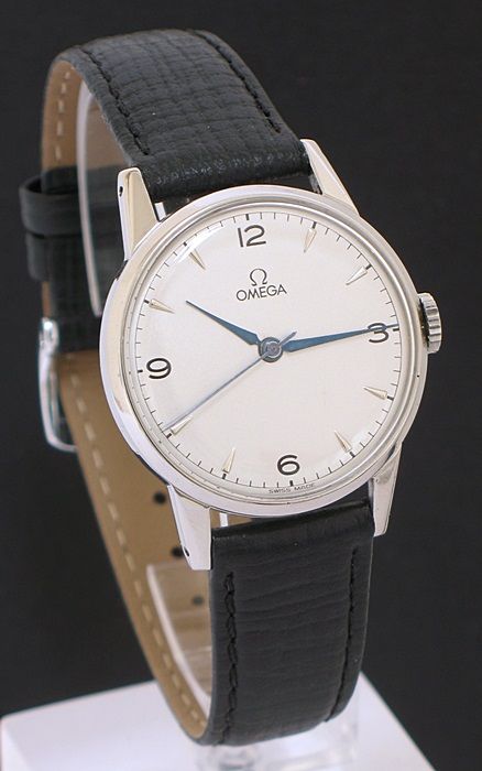 fig 1. RARE OMEGA 3OT2 STAINLESS STEEL MENS WATCH C1947