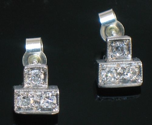 fig 1. BEAUTIFUL PAIR OF GENUINE ART DECO PLATINUM AND DIAMOND EARRINGS C1930