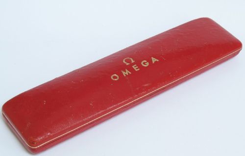 fig 9. BEAUTIFUL SOLID 18CT GOLD AND DIAMOND OMEGA LADIES COCKTAIL WATCH C1949