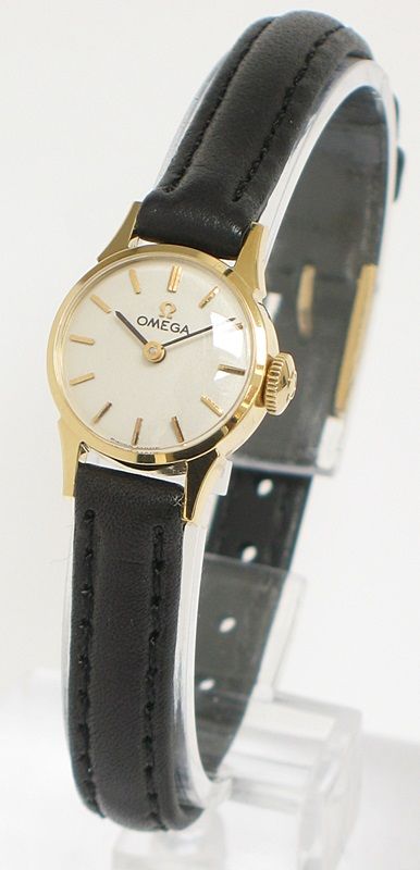Lovely Solid 18ct Gold Omega Ladies Cocktail Watch