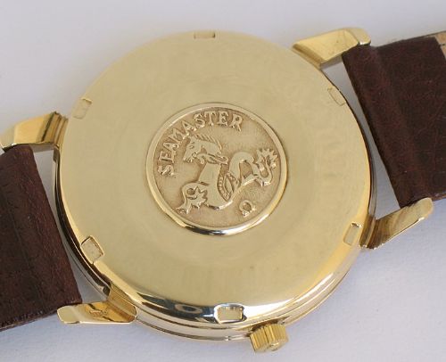 fig 6. SUPERB SOLID 9CT GOLD OMEGA SEASMASTER AUTOMATIC WITH DATE MENS WATCH