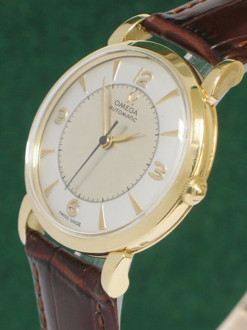 fig 2. RARE SOLID 18CT GOLD OMEGA AUTOMATIC BUMPER MENS WATCH C1952-53