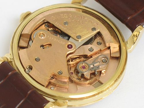 fig 9. RARE SOLID 18CT GOLD OMEGA AUTOMATIC BUMPER MENS WATCH C1952-53