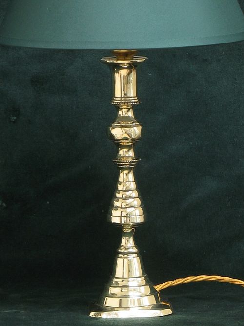 fig 1. PAIR OF VICTORIAN SOLID BRASS DESK OR TABLE LAMPS C1880