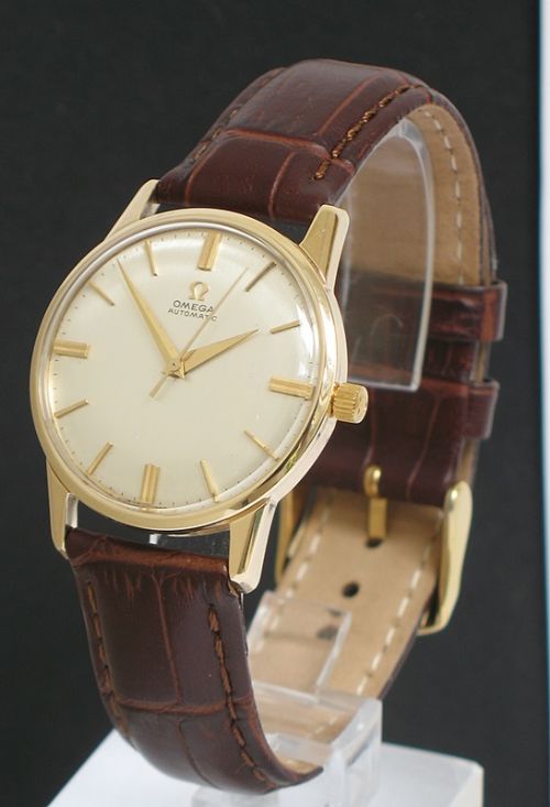 fig 1. SOLID 9CT GOLD OMEGA AUTOMATIC CALIBRE 552 24 JEWEL MENS WATCH