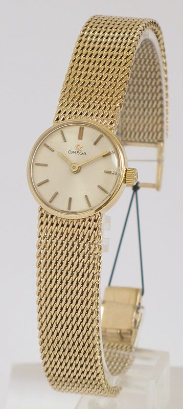 Beautiful Solid 9ct Gold Ladies Omega Cocktail Watch
