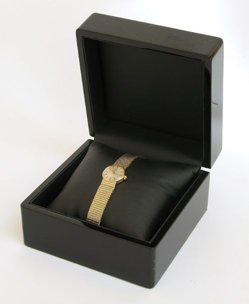 fig 7. BEAUTIFUL SOLID 9CT GOLD LADIES OMEGA COCKTAIL WATCH