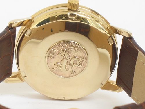 fig 4. STUNNING SOLID 9CT GOLD OMEGA SEAMASTER AUTOMATIC WITH HARLEQUIN DIAL MENS WATCH