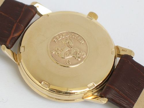 fig 5. STUNNING SOLID 9CT GOLD OMEGA SEAMASTER AUTOMATIC WITH HARLEQUIN DIAL MENS WATCH