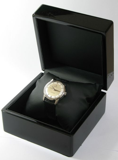 fig 8. STUNNING OMEGA SEAMASTER AUTOMATIC CALIBRE 501 MENS WATCH C1958-59