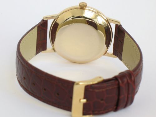 fig 5. STUNNING SOLID 9CT GOLD ZENITH CHRONOMETER AUTOMATIC 30 JEWEL MENS WATCH