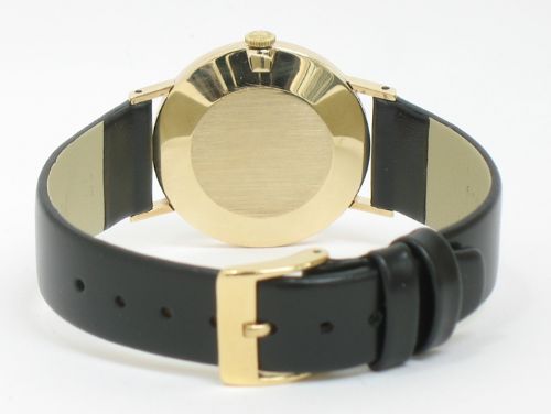fig 6. ORIGINAL LONGINES SOLID 9CT GOLD MENS DRESS WATCH