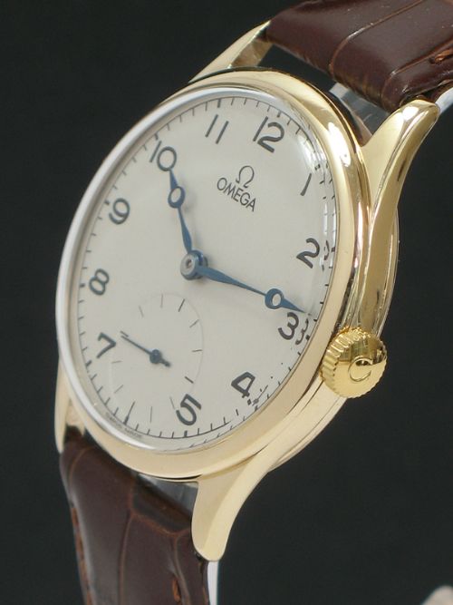 fig 3. OUTSTANDING SOLID 9CT GOLD OMEGA 30T2 MENS WATCH C1948