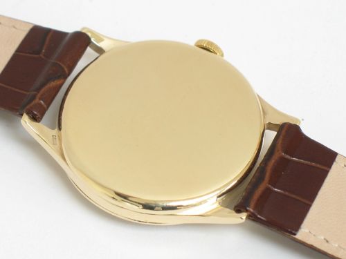 fig 5. OUTSTANDING SOLID 9CT GOLD OMEGA 30T2 MENS WATCH C1948