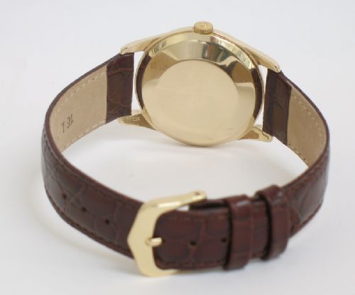 fig 2. SUPERB SOLID 9CT GOLD OMEGA CALIBRE 285 MENS WATCH C1960