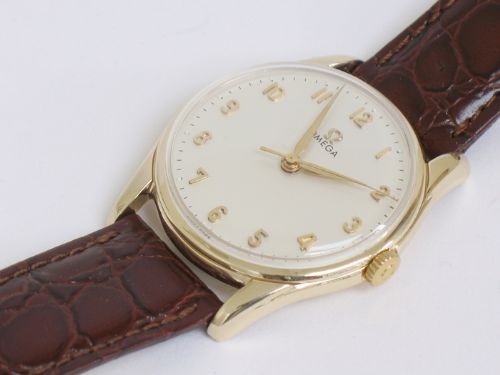 fig 4. SUPERB SOLID 9CT GOLD OMEGA CALIBRE 285 MENS WATCH C1960