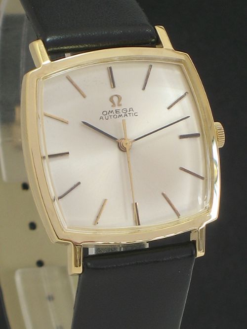 fig 4. INCREDIBLE ORIGINAL SOLID 18CT GOLD OMEGA AUTOMATIC MENS WATCH