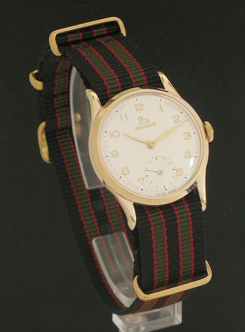 fig 3. SUPERB SOLID 9CT GOLD LONGINES RECORD MENS WATCH