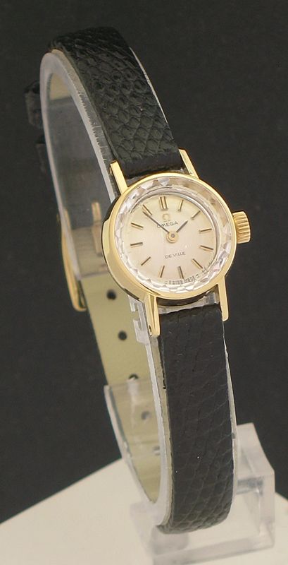 fig 1. BEAUTIFUL SOLID 18CT GOLD OMEGA DE VILLE LADIES COCKTAIL WATCH