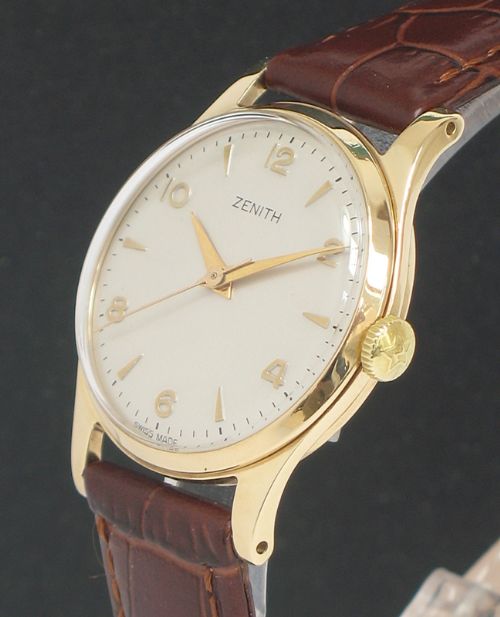 fig 2. WONDERFUL SOLID 9CT GOLD ZENITH CALIBRE 106-50 MENS WATCH C1952
