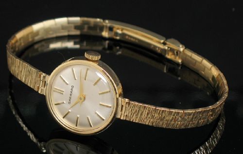 fig 1. BEAUTIFUL SOLID 9CT GOLD LADIES COCKTAIL WATCH BY GARRARD THE CROWN JEWELLERS